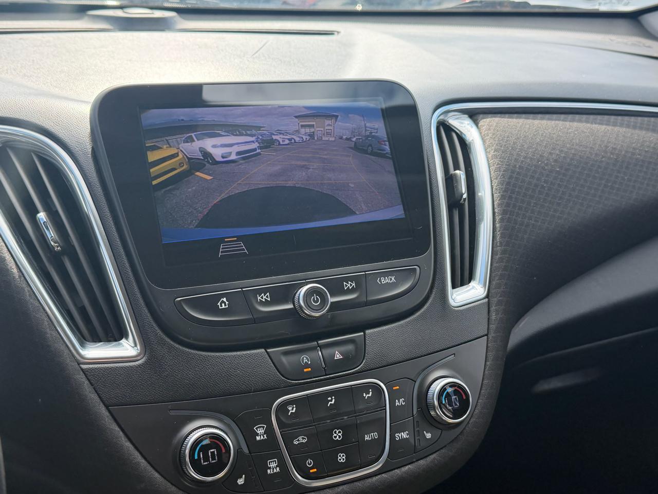 Chevrolet Malibu 4dr Sdn LT 2020