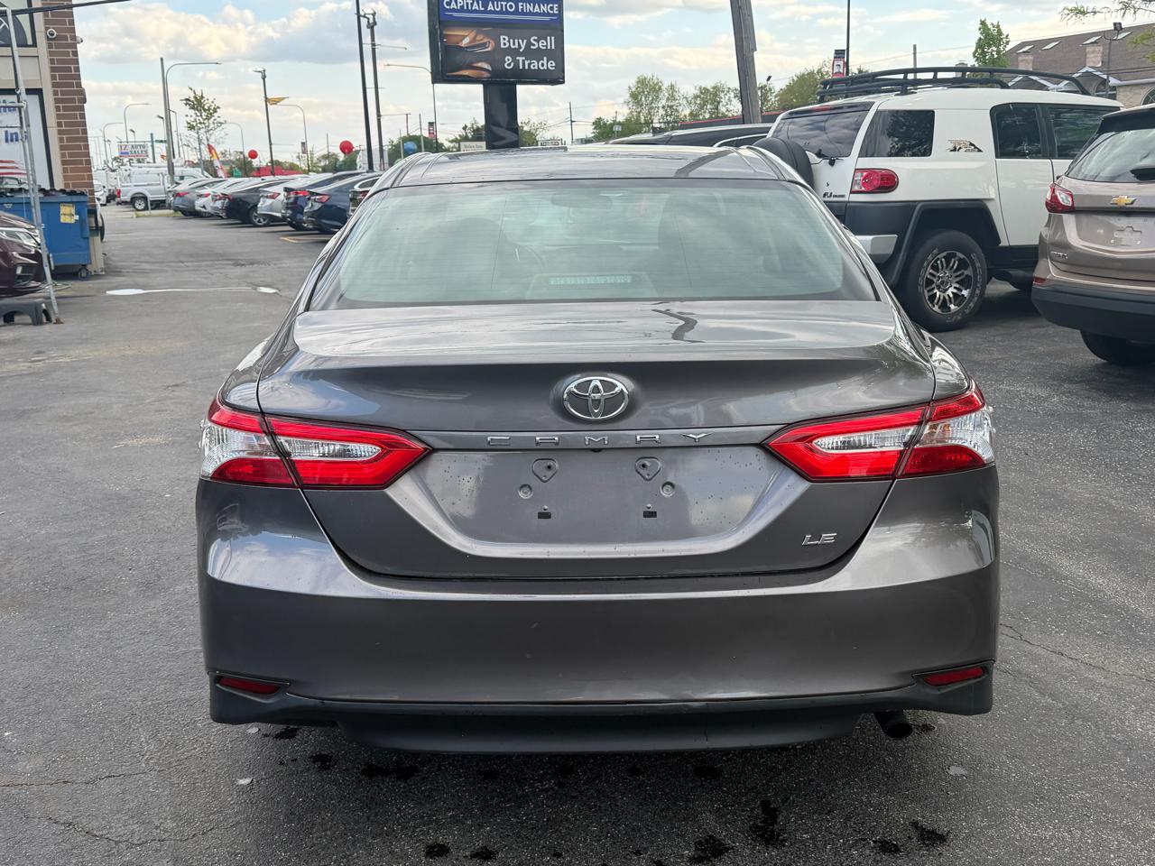 Toyota Camry XLE Auto (Natl) 2018