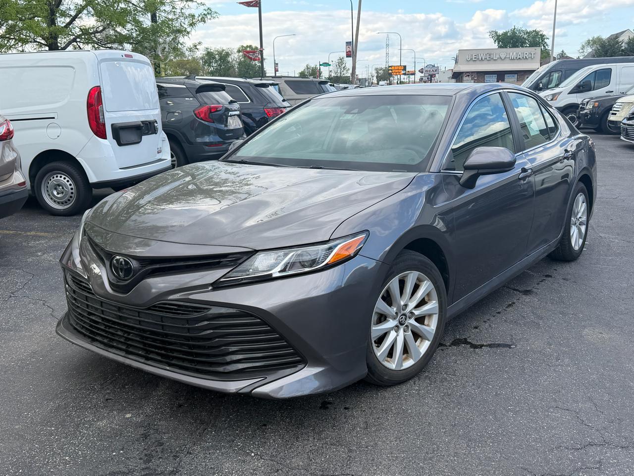2018 Toyota Camry LE (Natl)