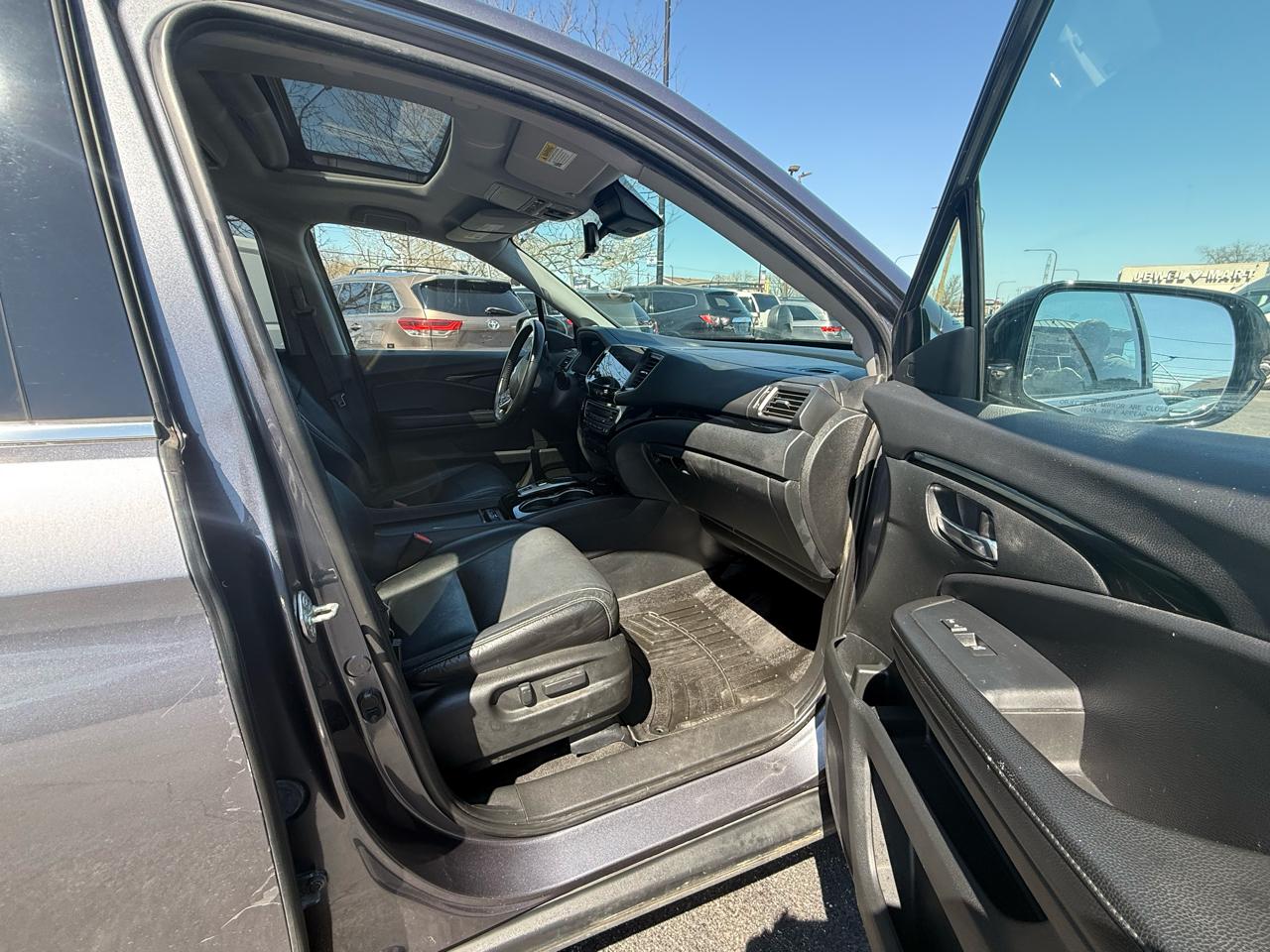 Honda Pilot Touring 8-Passenger AWD 2021