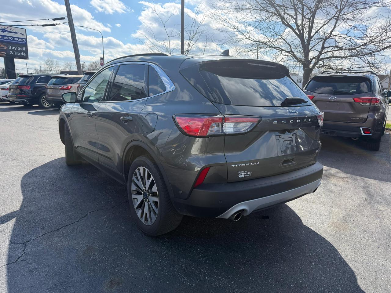 Ford Escape Titanium Hybrid AWD 2020