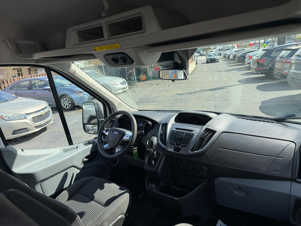 Ford Transit Passenger Wagon T-350 148" Med Roof XLT Sliding RH Dr 2018