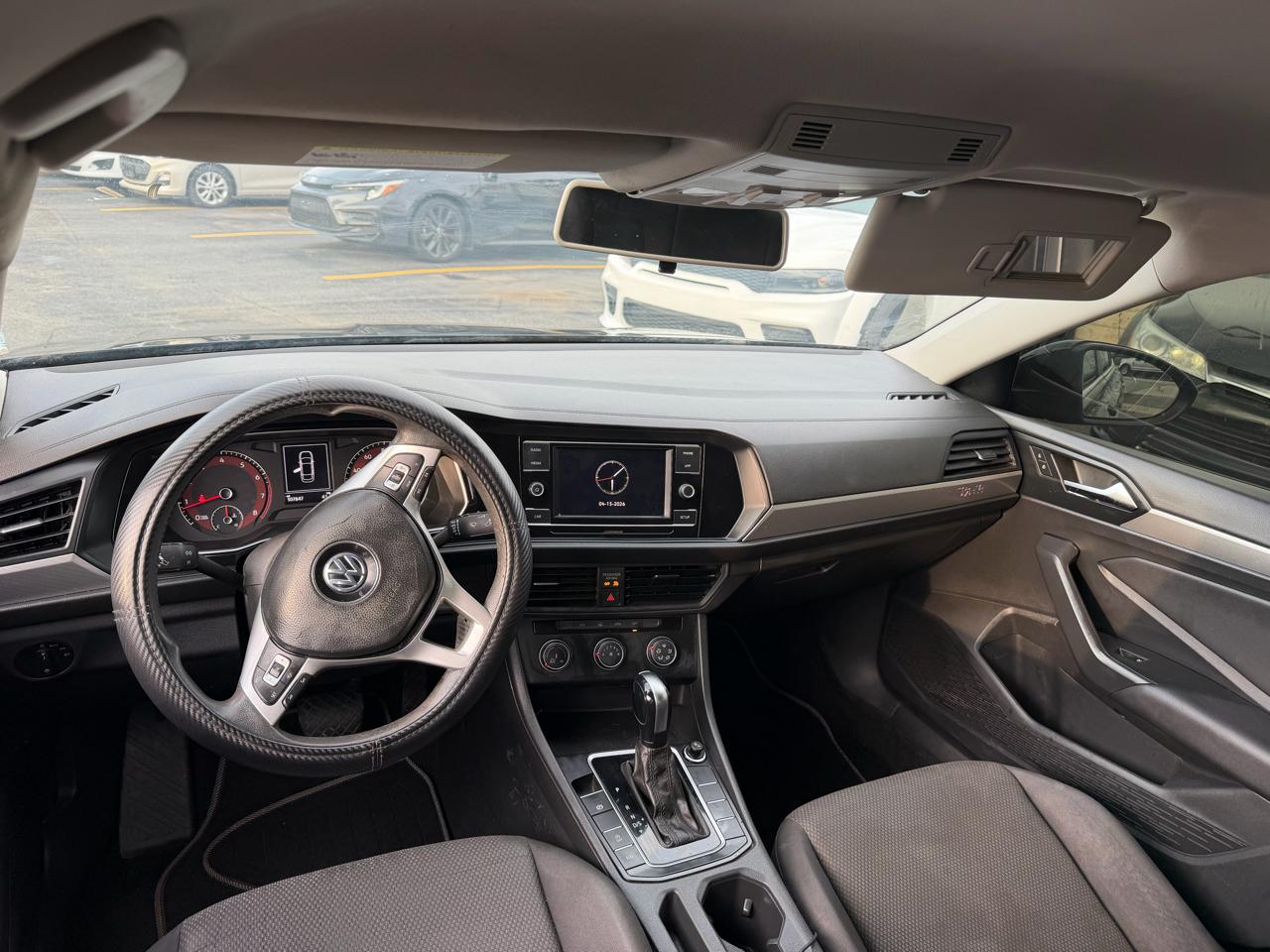 Volkswagen Jetta R-Line Auto w/SULEV 2019