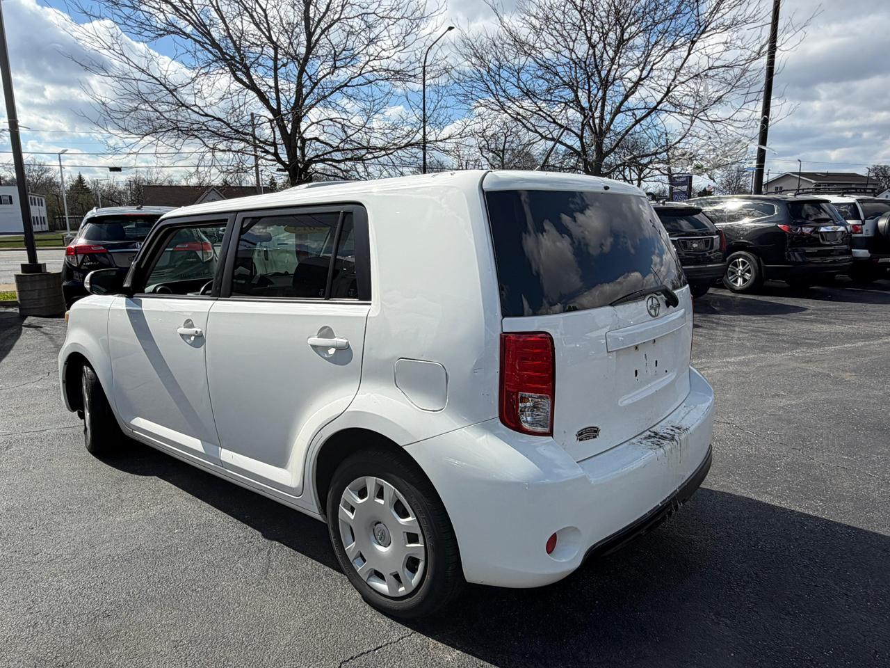 Scion xB 5dr Wgn Man (Natl) 2013