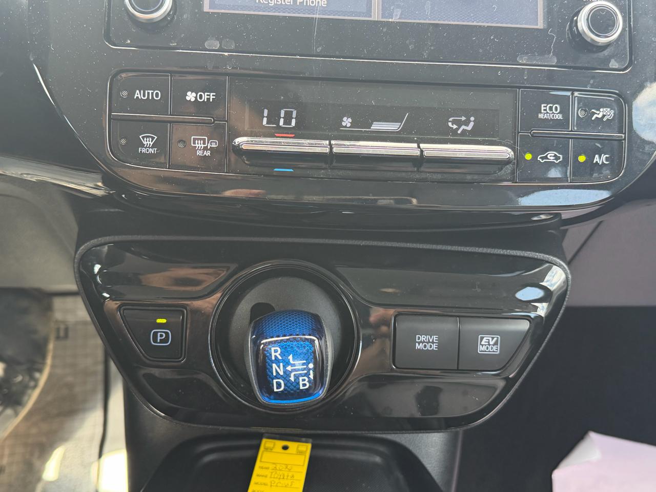 Toyota Prius Limited (Natl) 2020