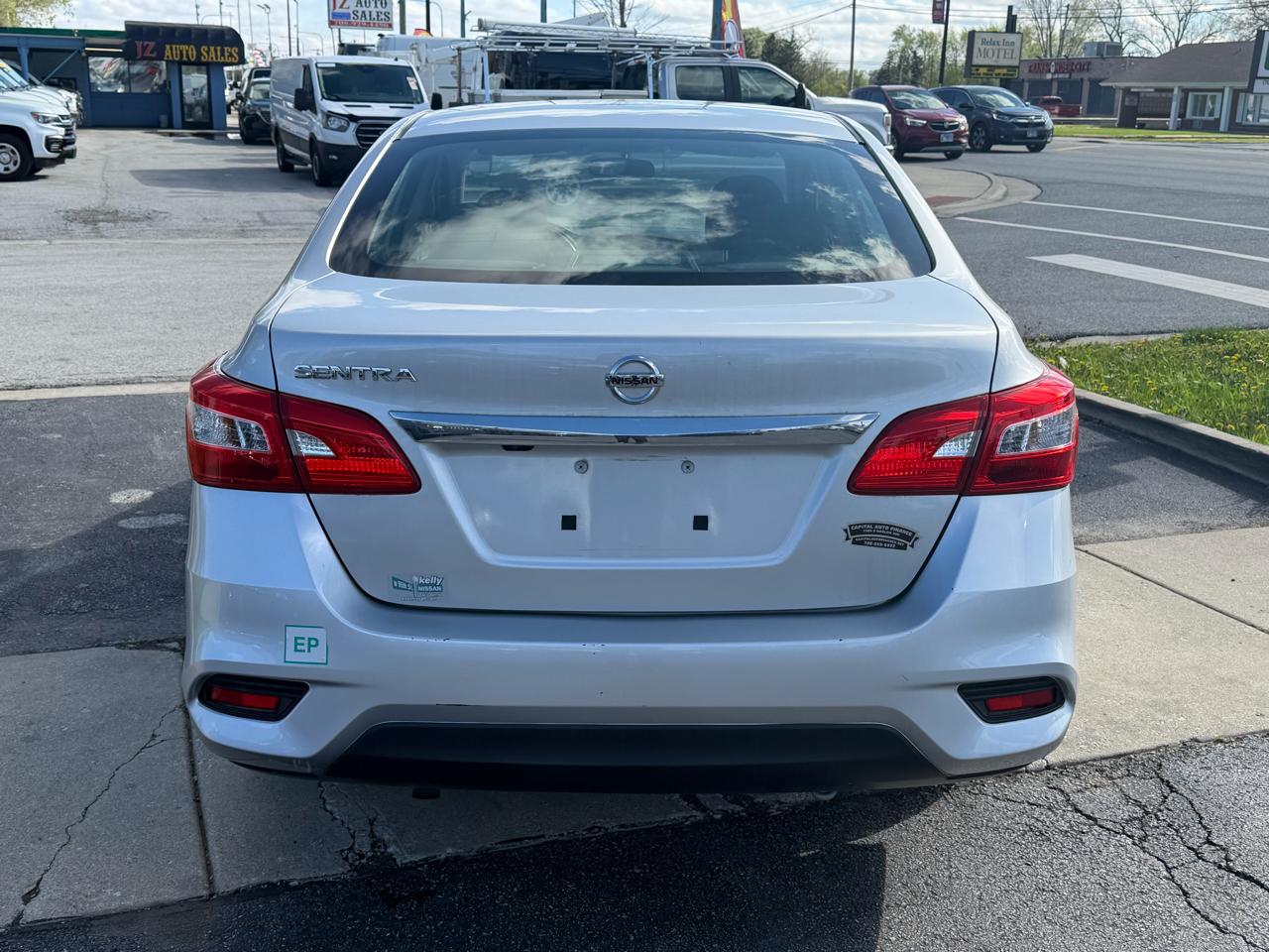 Nissan Sentra S CVT 2019