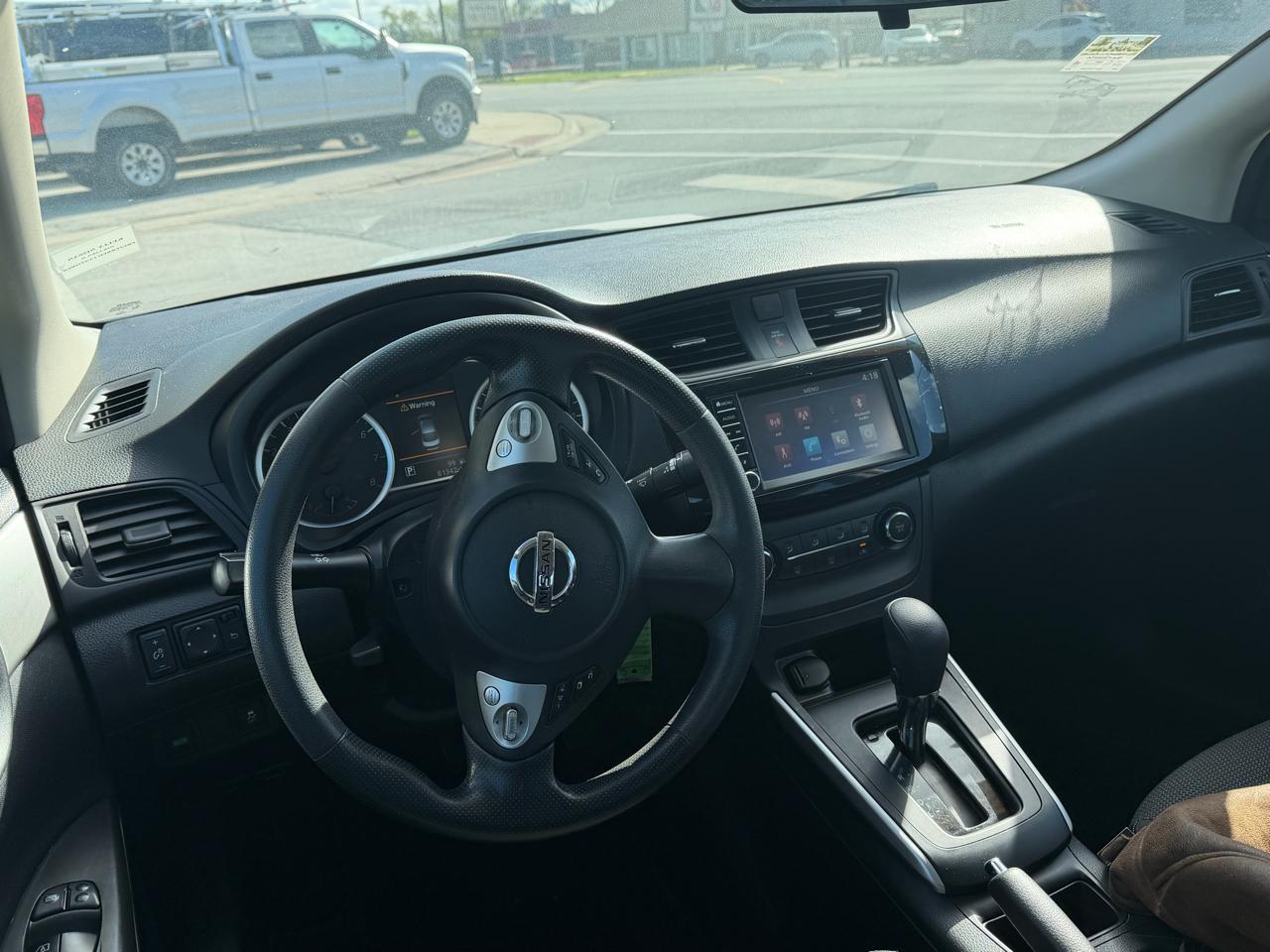 Nissan Sentra S CVT 2019