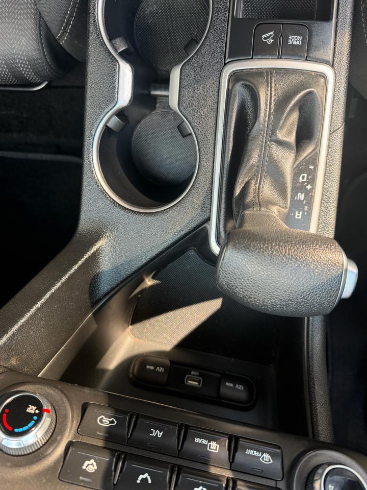 Kia Sportage LX FWD 2021