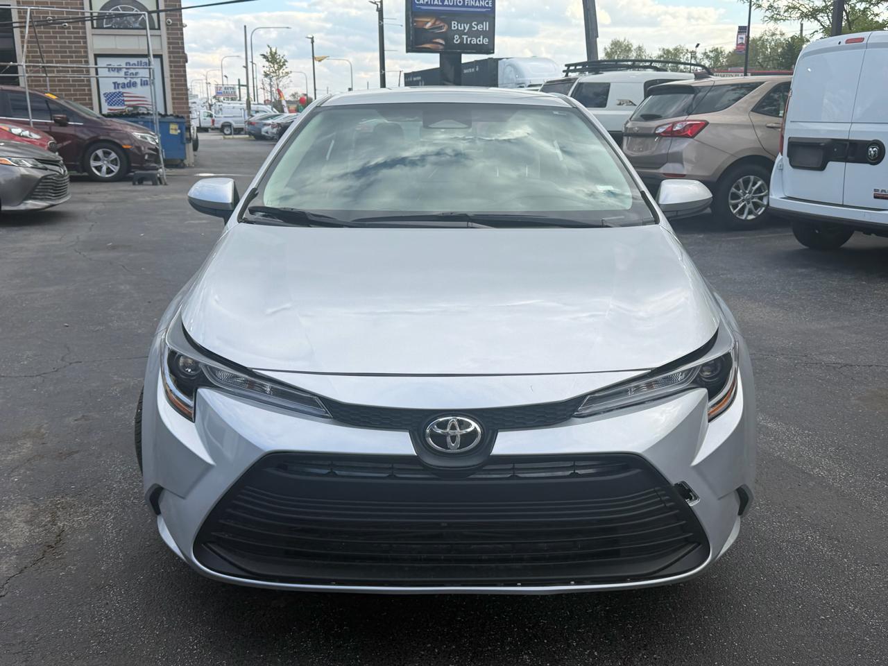 Toyota Corolla LE CVT (Natl) 2024