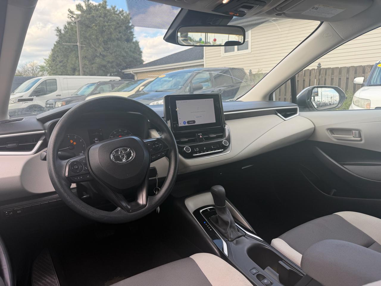 Toyota Corolla LE CVT (Natl) 2024