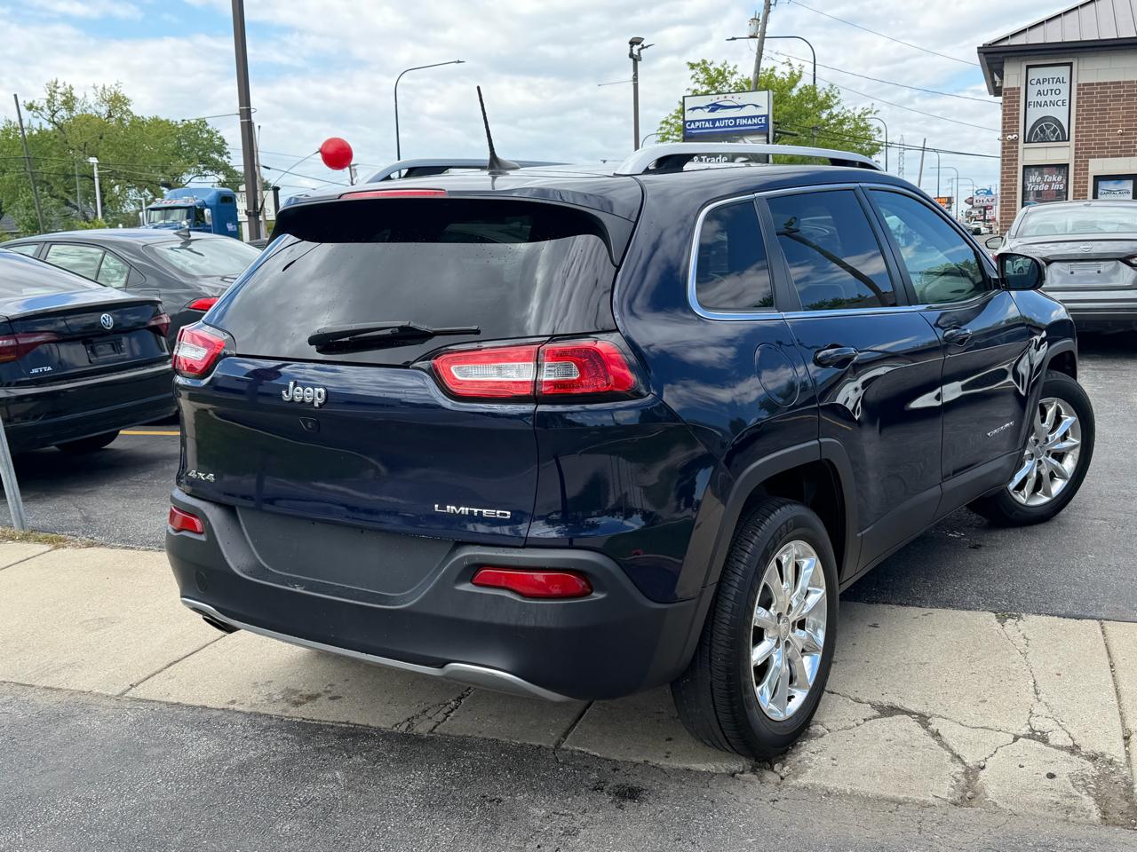 Jeep Cherokee 4WD 4dr Limited 2016