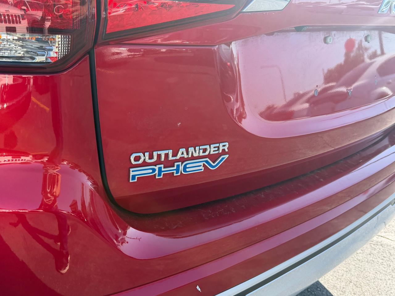 Mitsubishi Outlander PHEV SEL S-AWC 2020