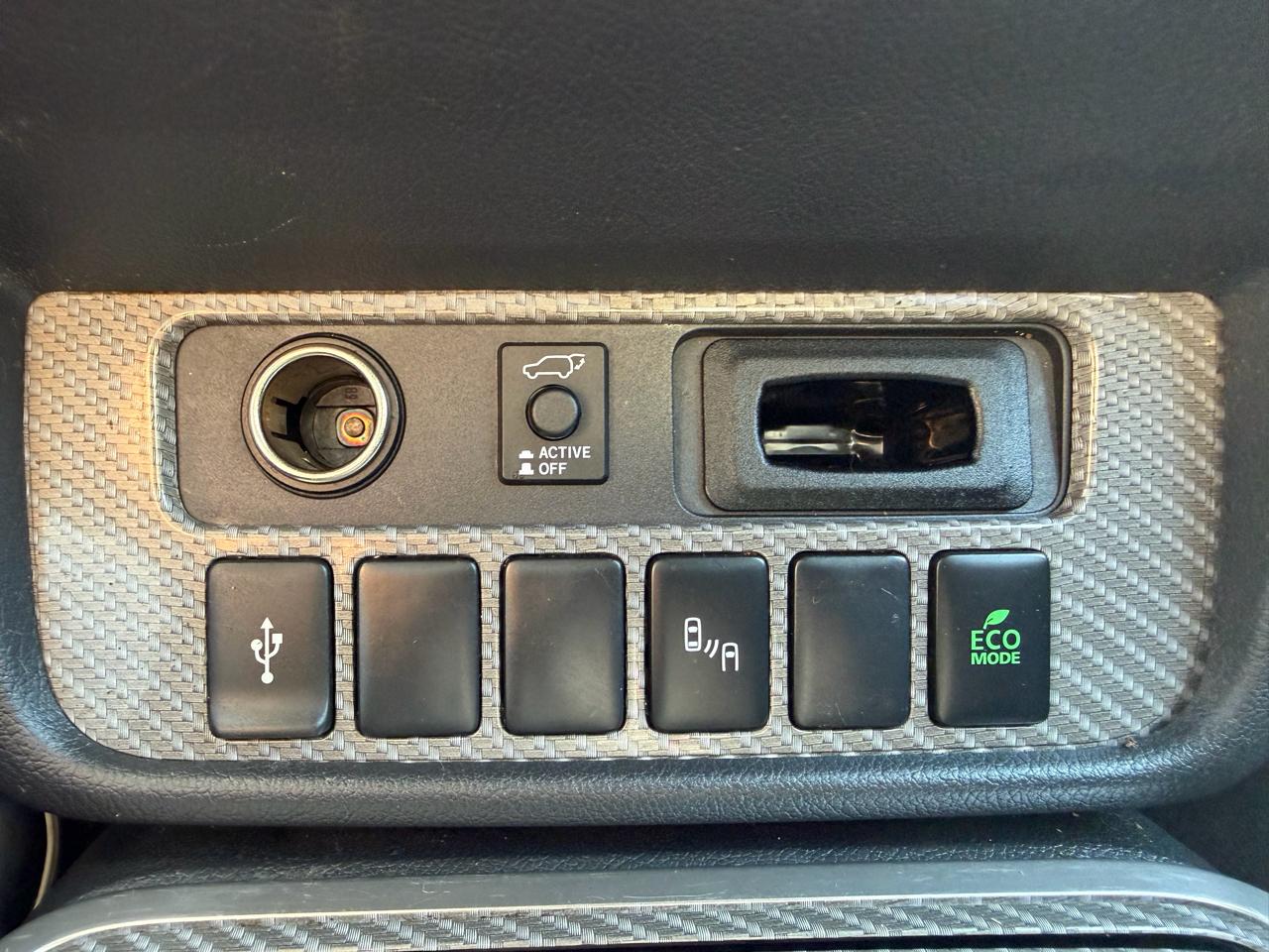 Mitsubishi Outlander PHEV SEL S-AWC 2020