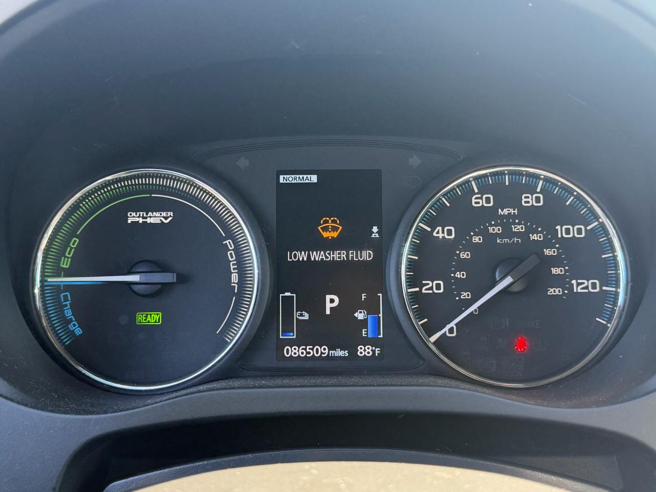 Mitsubishi Outlander PHEV SEL S-AWC 2020