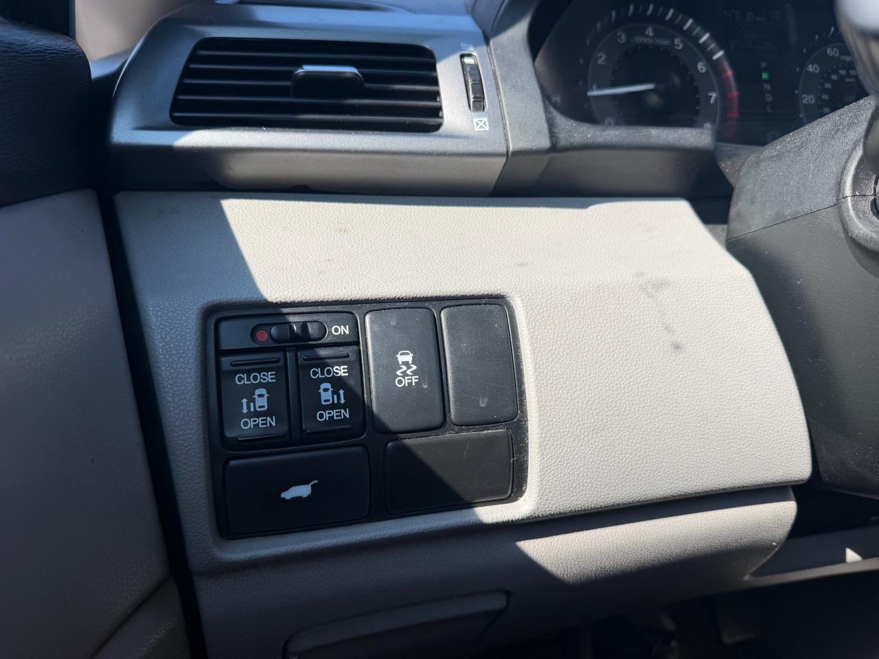 Honda Odyssey 5dr EX-L 2012
