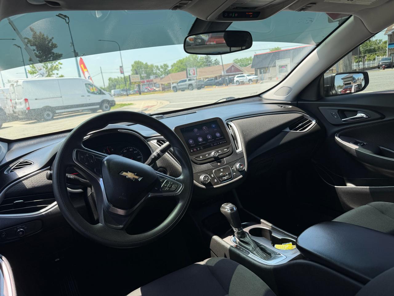Chevrolet Malibu 4dr Sdn LS w/1LS 2019