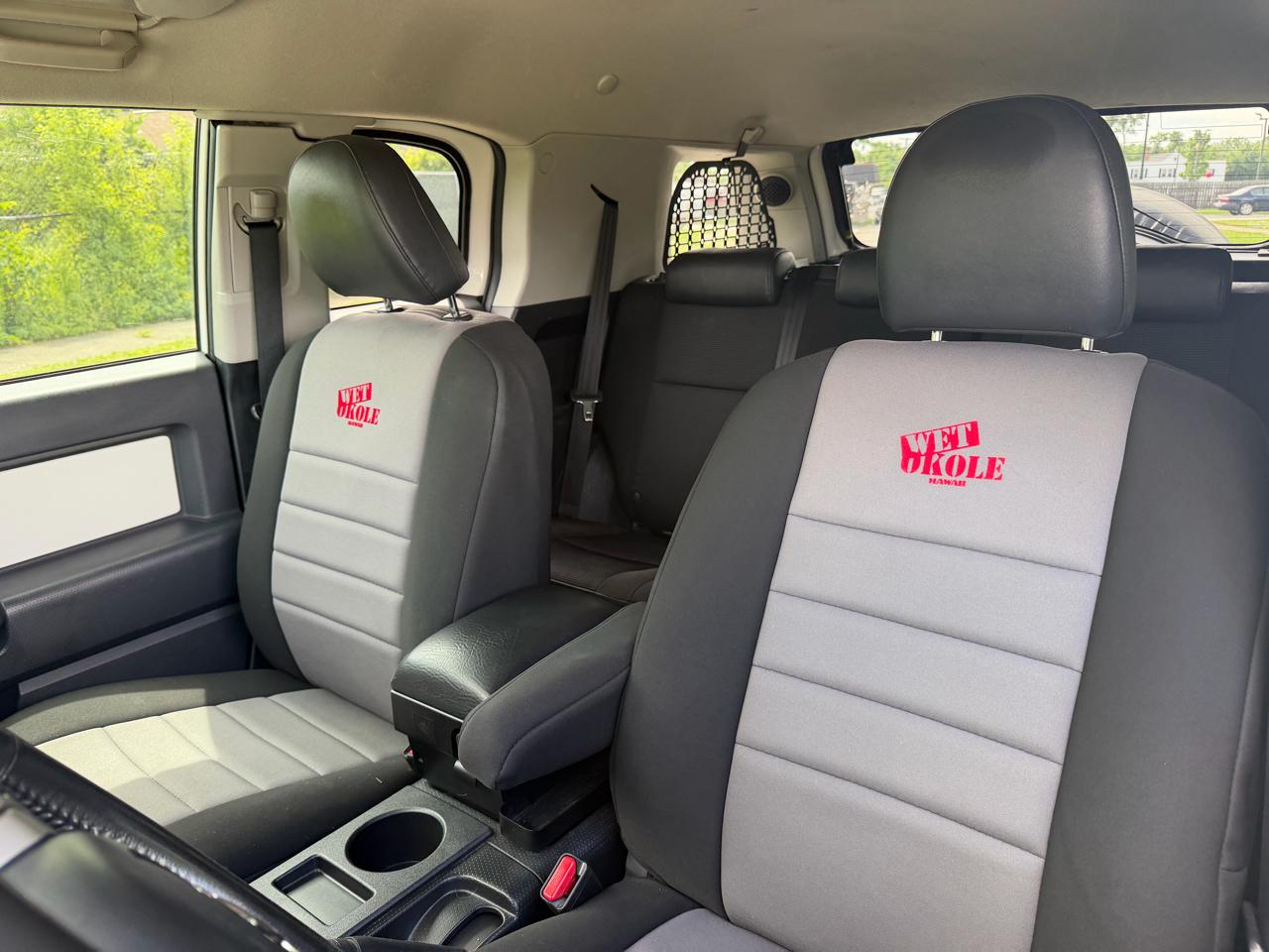 Toyota FJ Cruiser 4WD 4dr Man (Natl) 2010