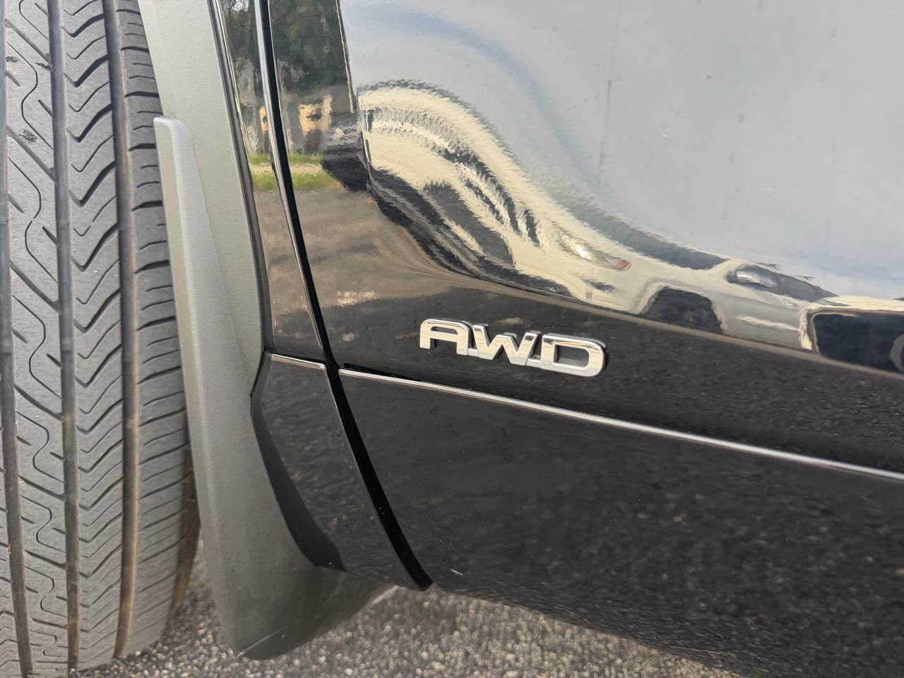 Toyota Highlander Hybrid XLE AWD (Natl) 2020