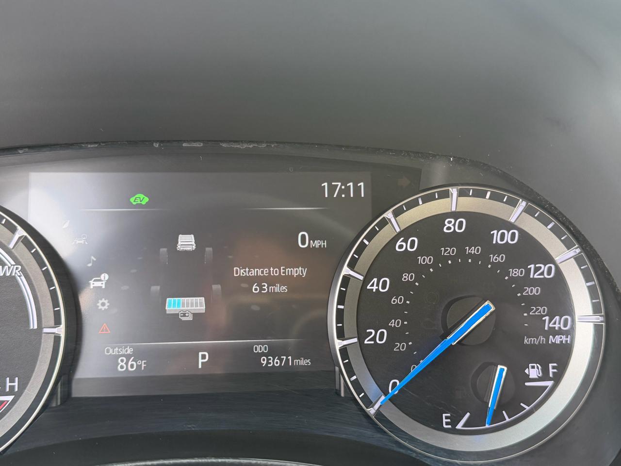 Toyota Highlander Hybrid XLE AWD (Natl) 2020