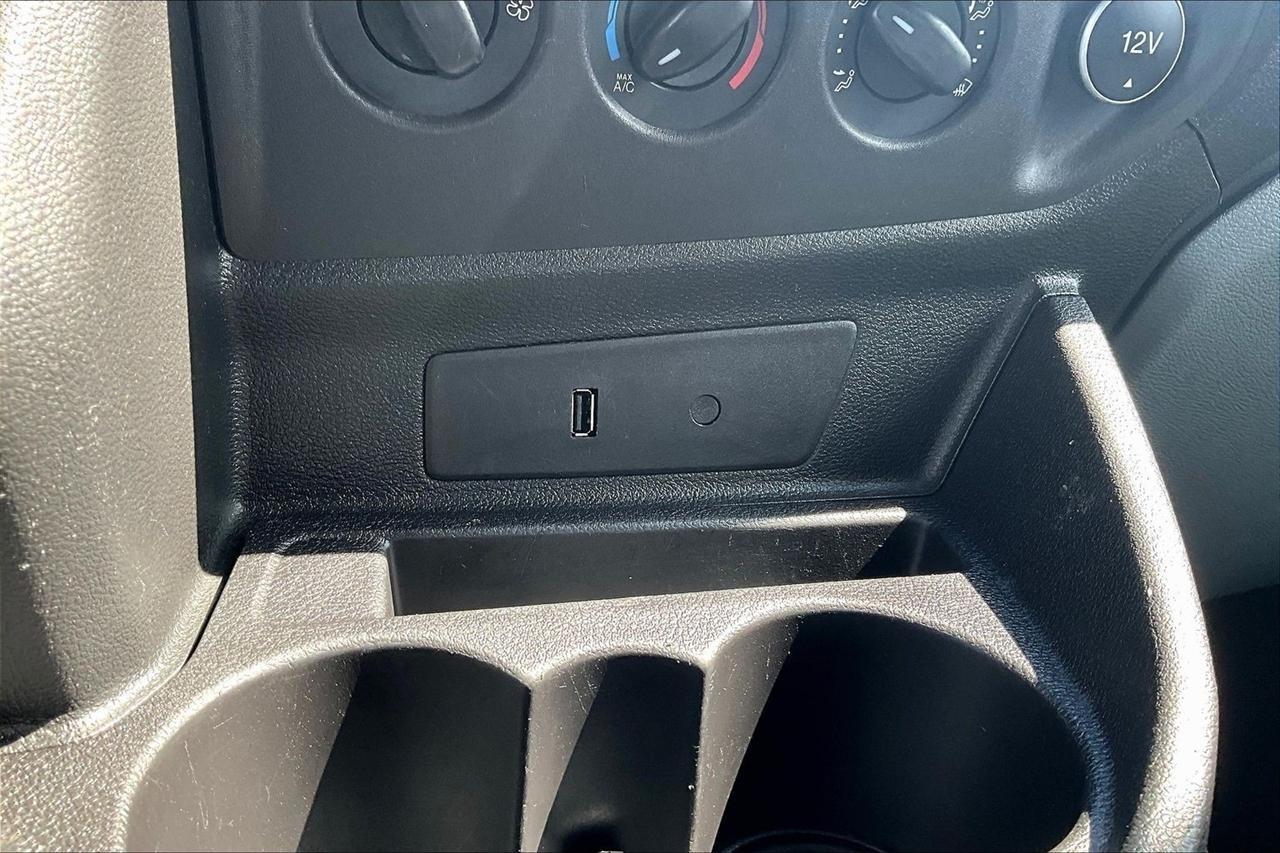 Ford Transit 350 Wagon Low Roof XLT w/Sliding Pass. 148-in. WB 2018