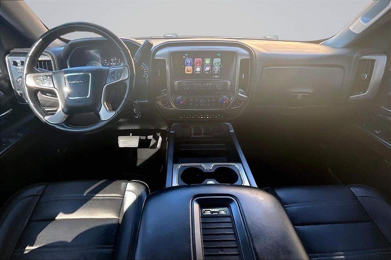 GMC Sierra 1500 Denali Crew Cab Long Box 4WD 2018