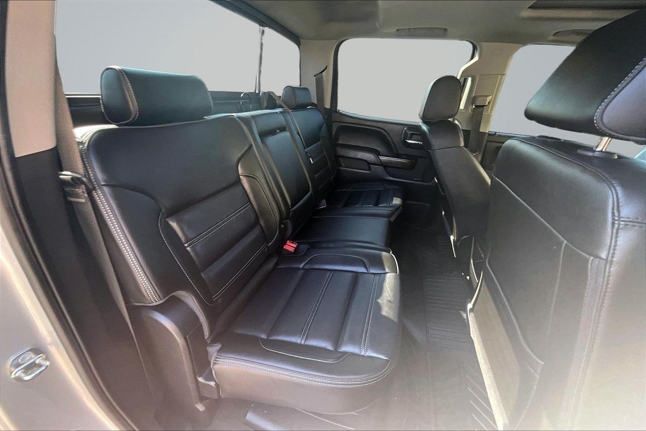GMC Sierra 1500 Denali Crew Cab Long Box 4WD 2018