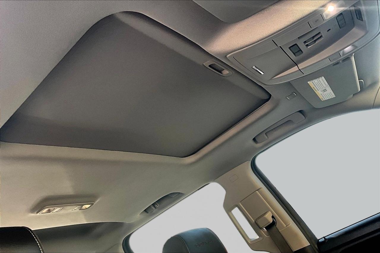 GMC Sierra 1500 Denali Crew Cab Long Box 4WD 2018