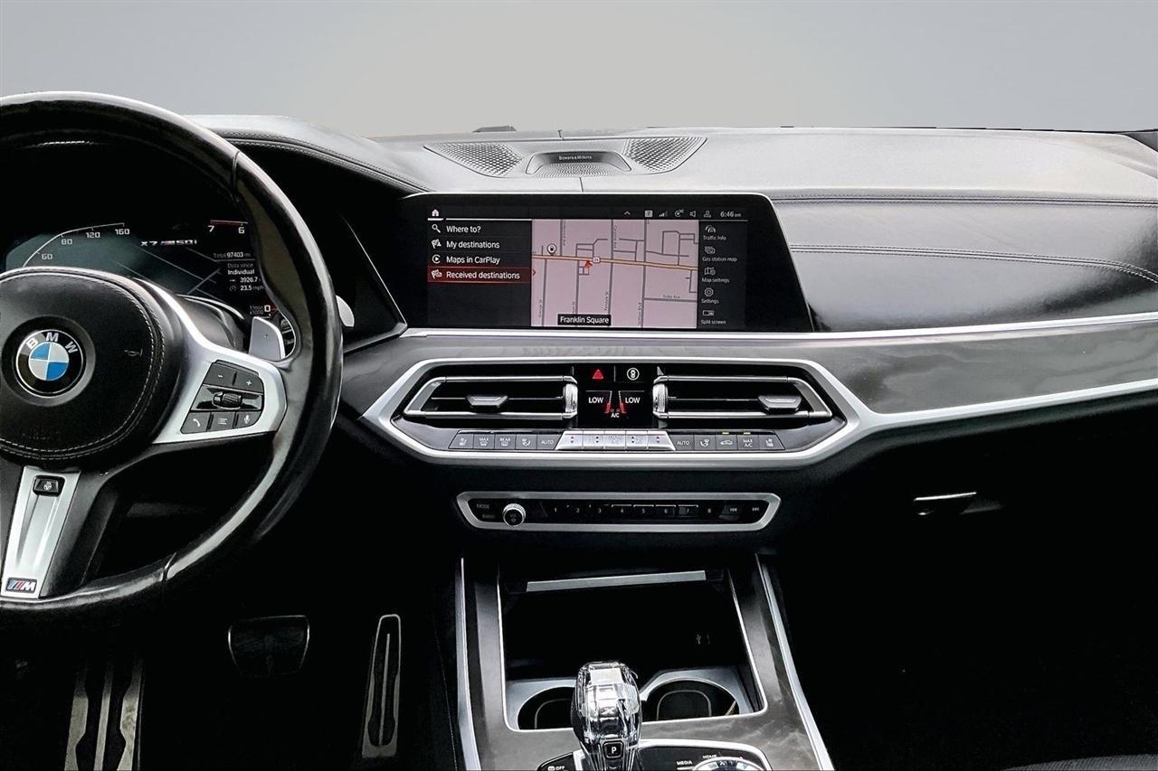 BMW X7 M50i 2021