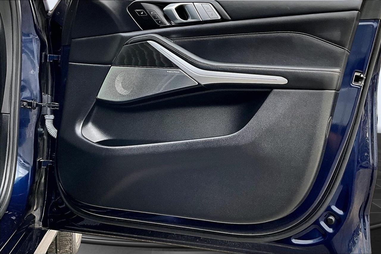 BMW X7 M50i 2021