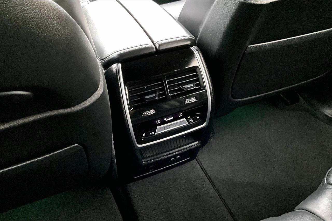 BMW X7 M50i 2021