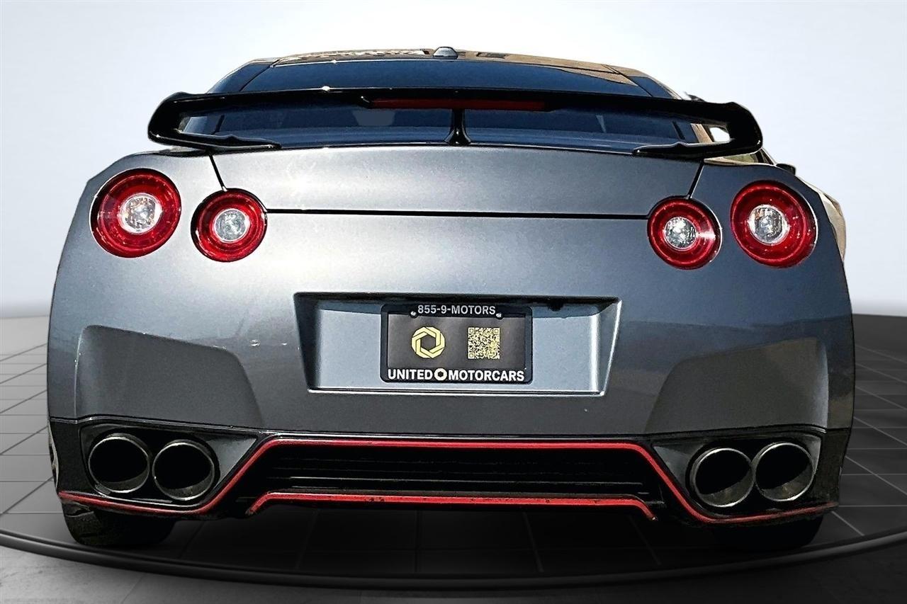 Nissan GT-R Premium 2015