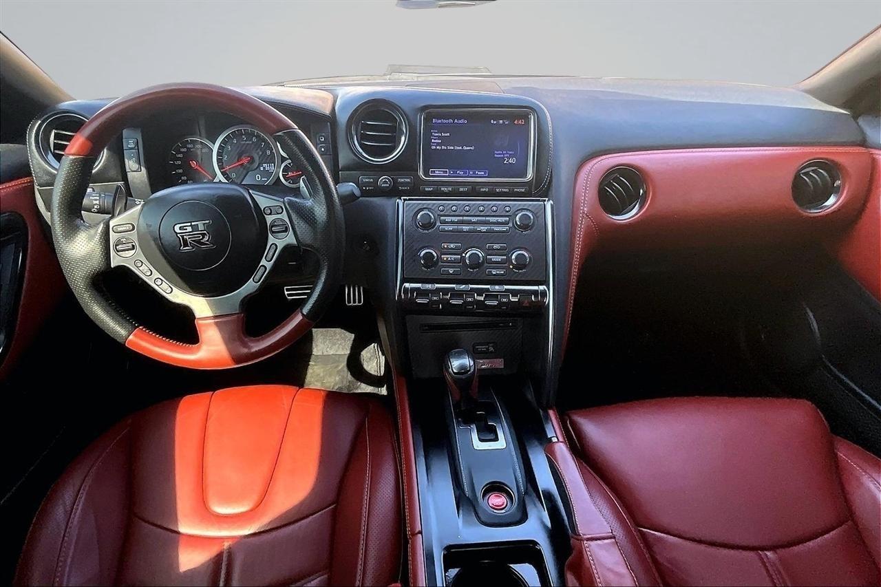 Nissan GT-R Premium 2015