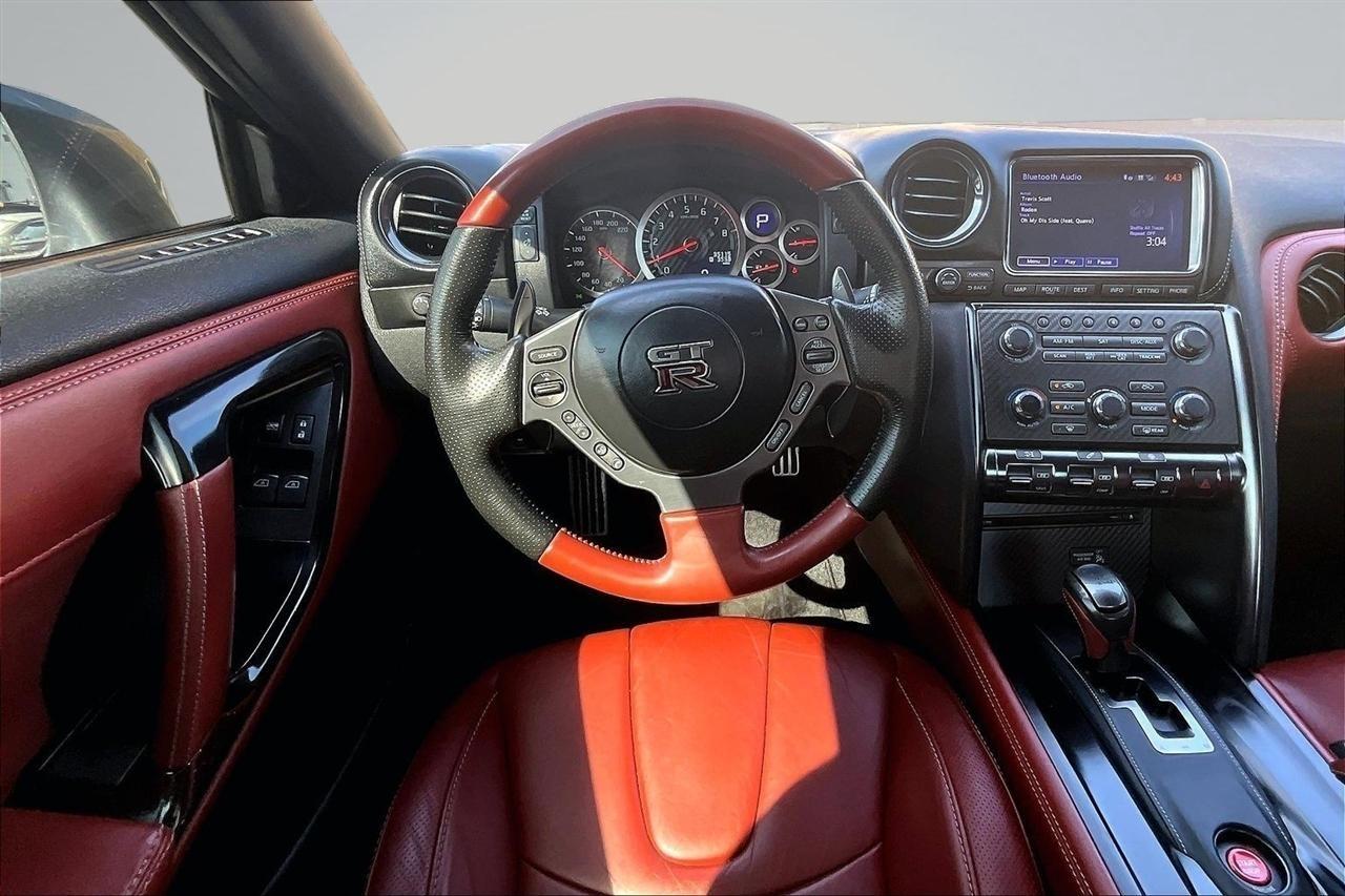 Nissan GT-R Premium 2015