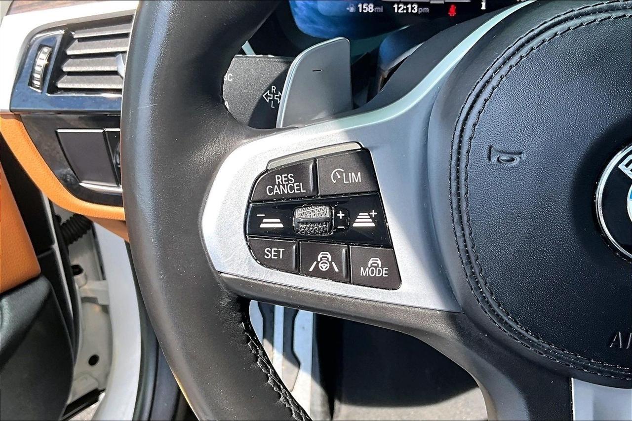BMW 5-Series 540i 2021