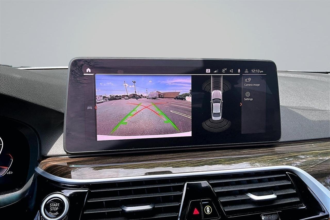 BMW 5-Series 540i 2021