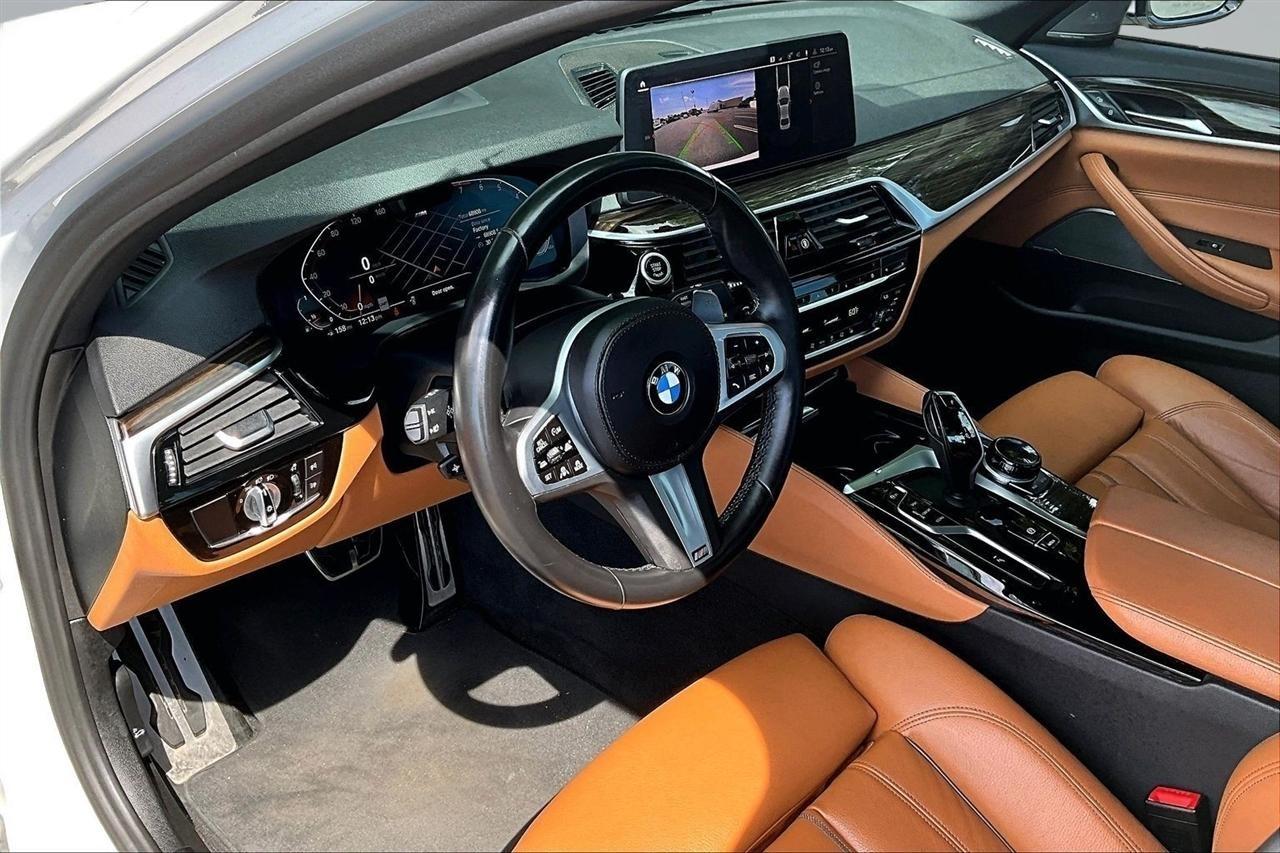 BMW 5-Series 540i 2021