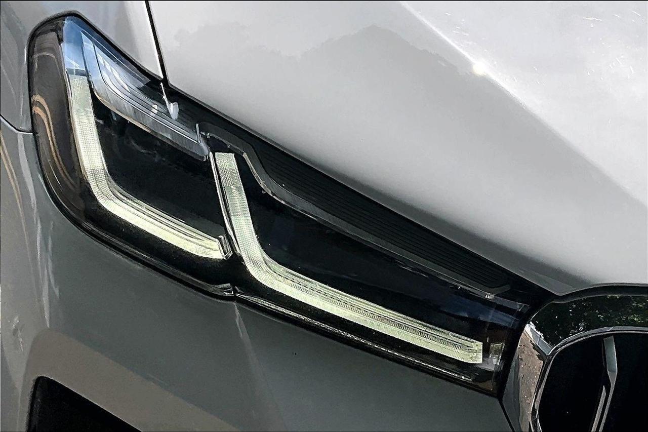 BMW 5-Series 540i 2021