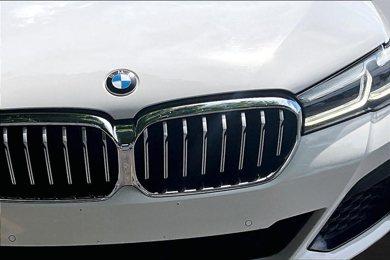 BMW 5-Series 540i 2021