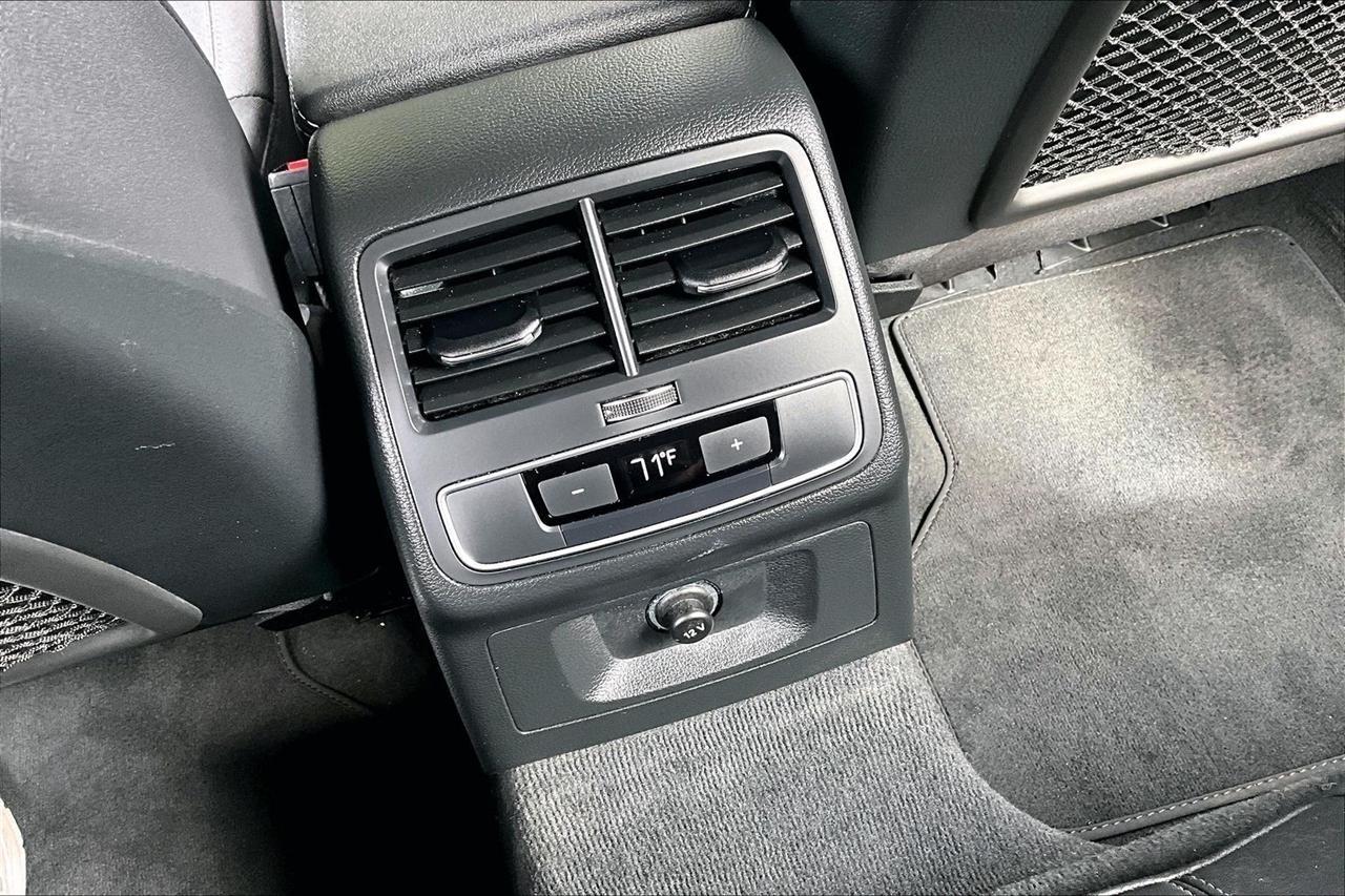 Audi A4 Premium quattro 2022