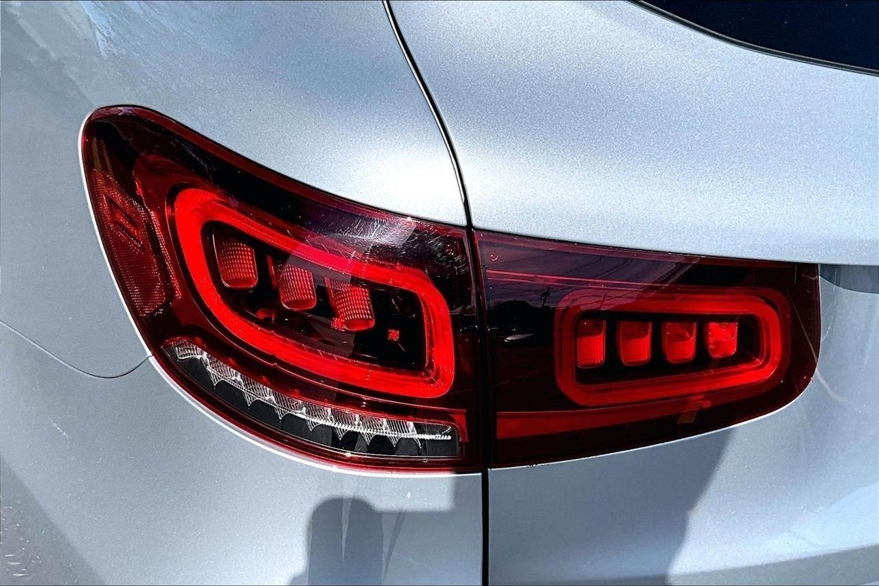 Mercedes-Benz GLC-Class GLC300 4MATIC 2021