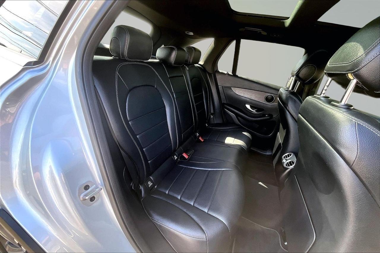 Mercedes-Benz GLC-Class GLC300 4MATIC 2021