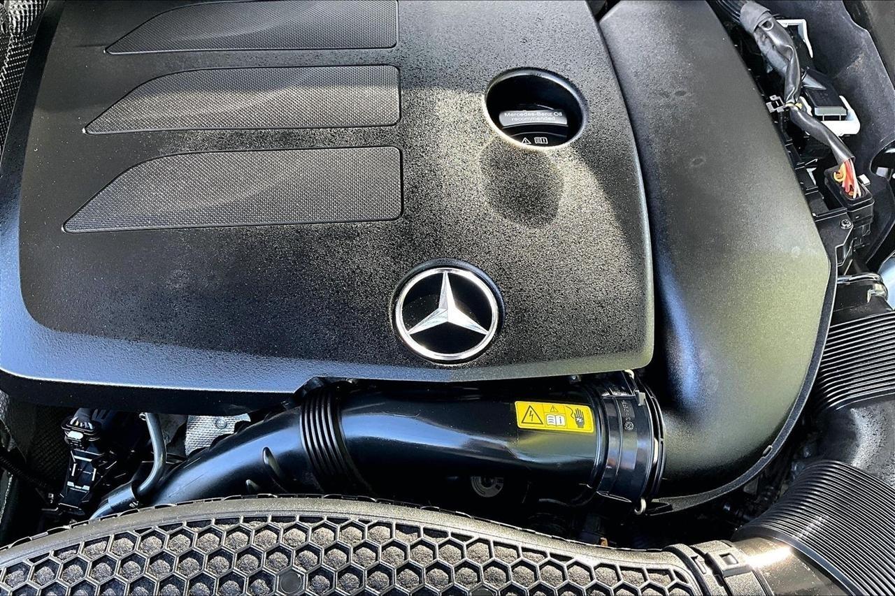 Mercedes-Benz GLC-Class GLC300 4MATIC 2021