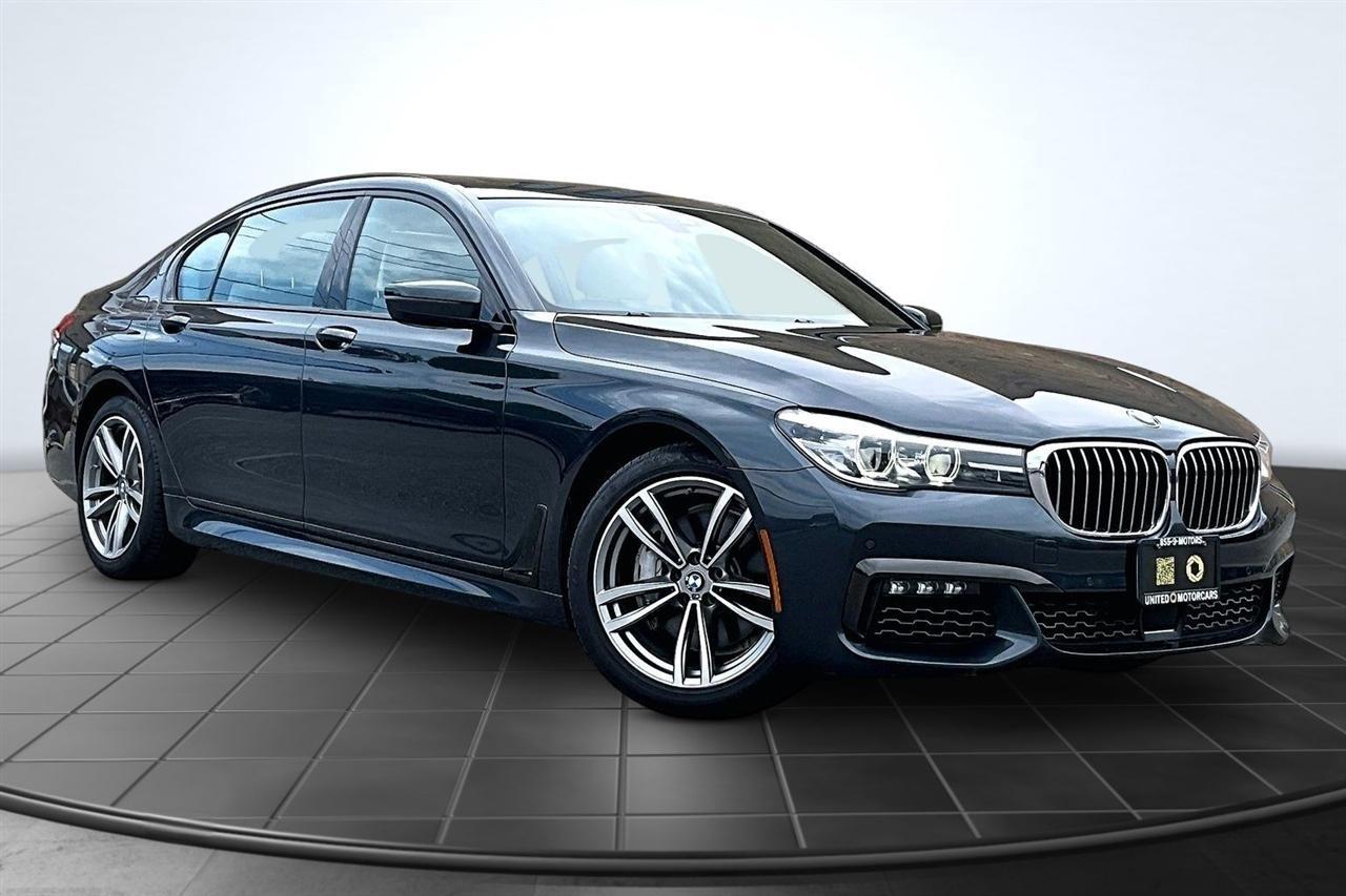 BMW 7-Series 740i 2019