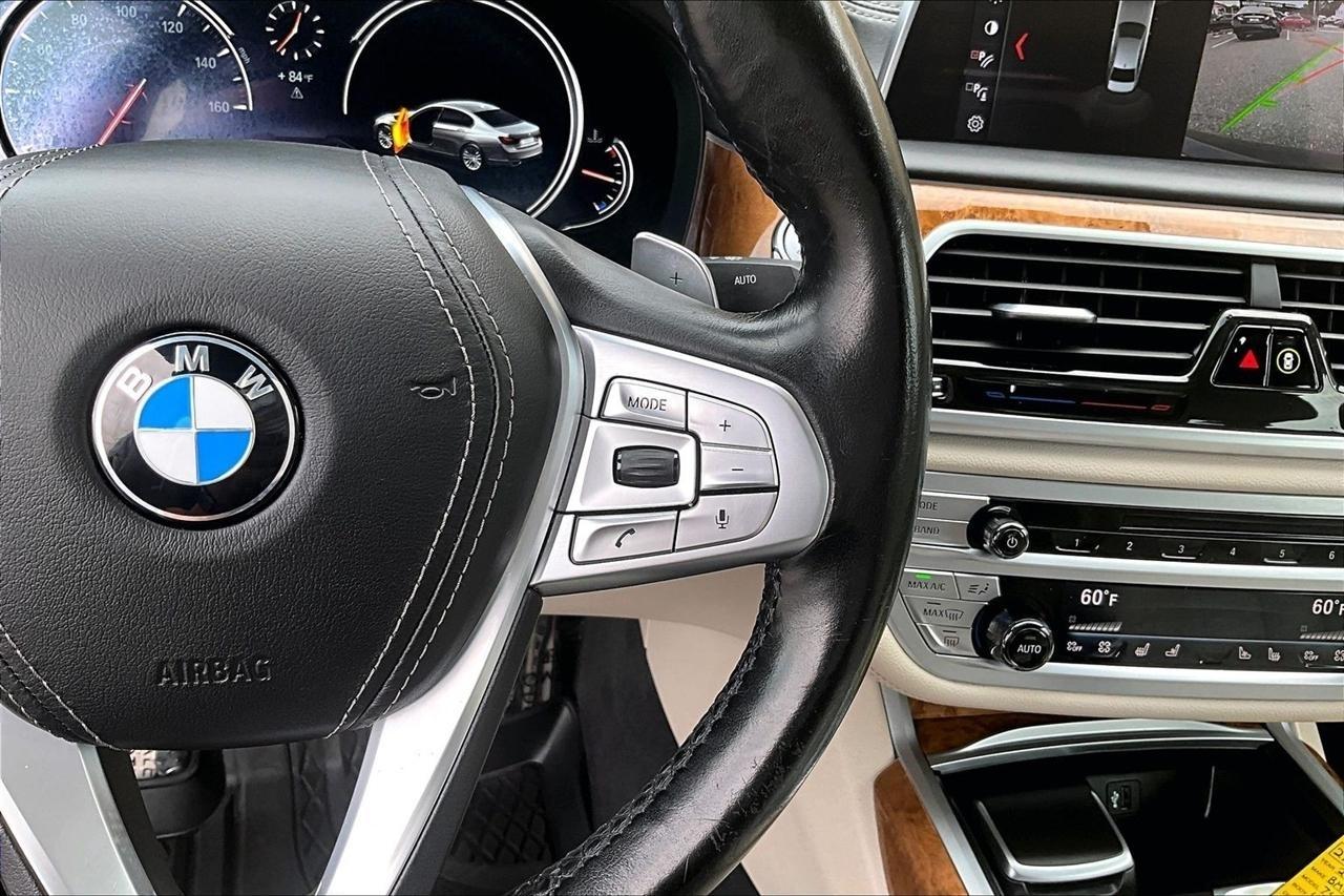 BMW 7-Series 740i 2019