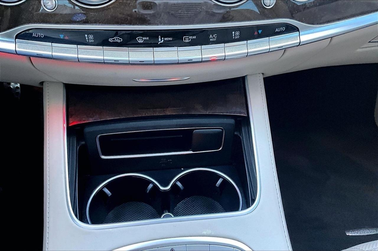 Mercedes-Benz S-Class S560 2019