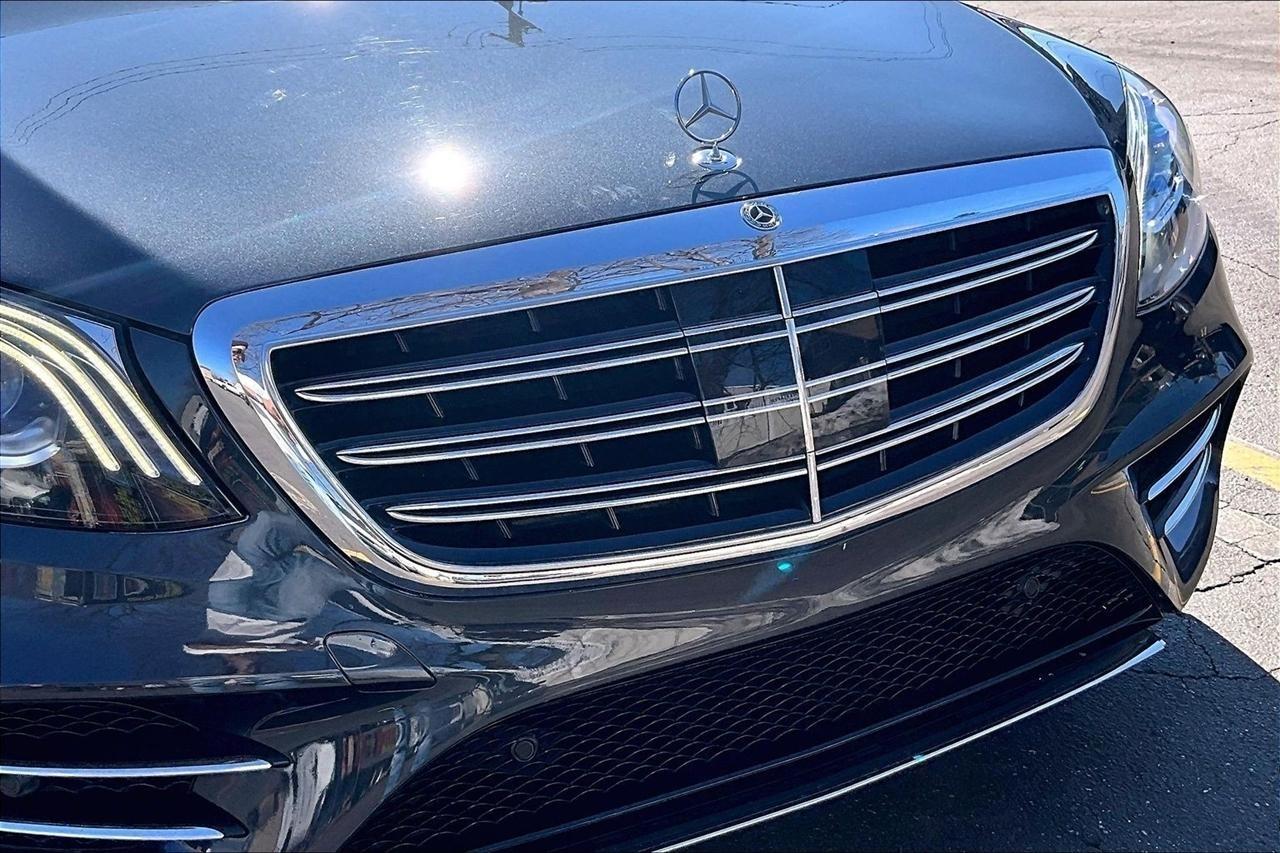 Mercedes-Benz S-Class S560 2019
