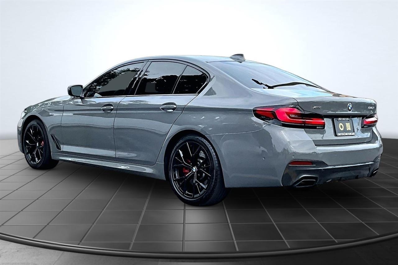 BMW 5-Series 540i xDrive 2021