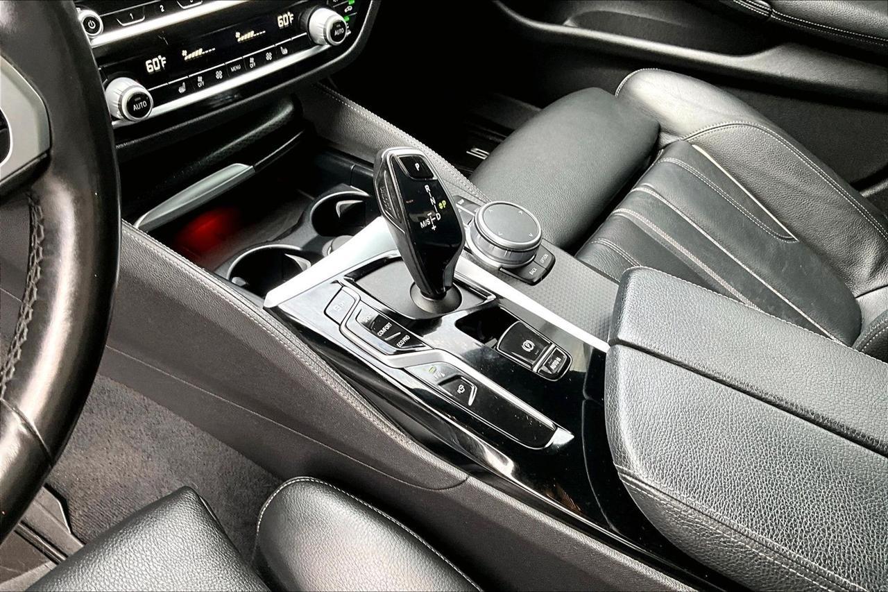 BMW 5-Series 540i xDrive 2021