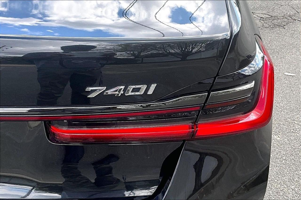 BMW 7-Series 740i 2020