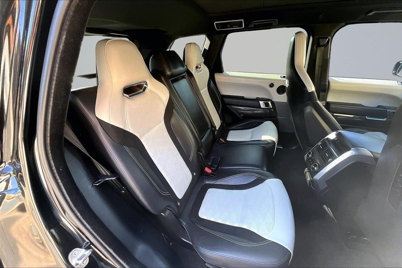 Land Rover Range Rover Sport SVR 2020